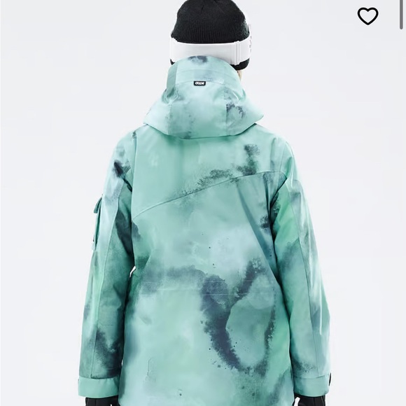 Adept Women’s Snowboarding Jacket - Picture 4 of 11